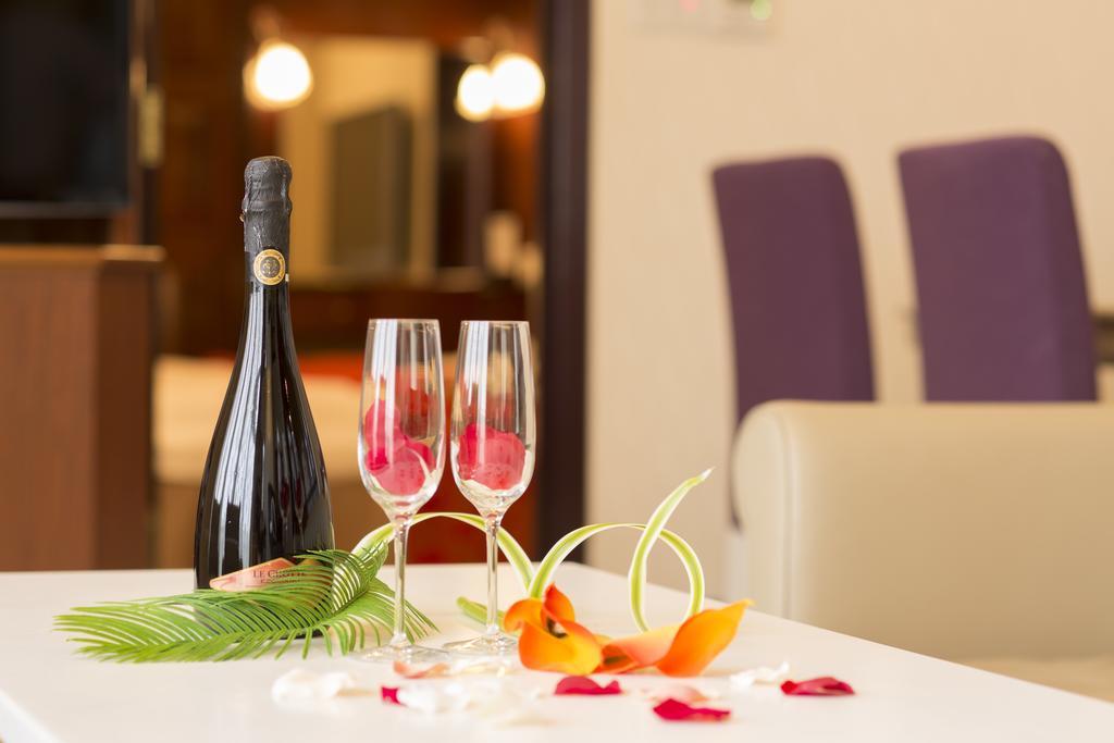 Hotel Alps (Adults Only) Osaka Luaran gambar